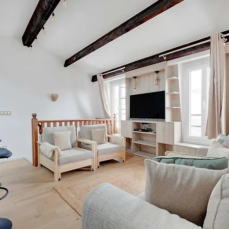 Stunning Duplex 1br- 4p - Notre-dame Cathedral Appartamento